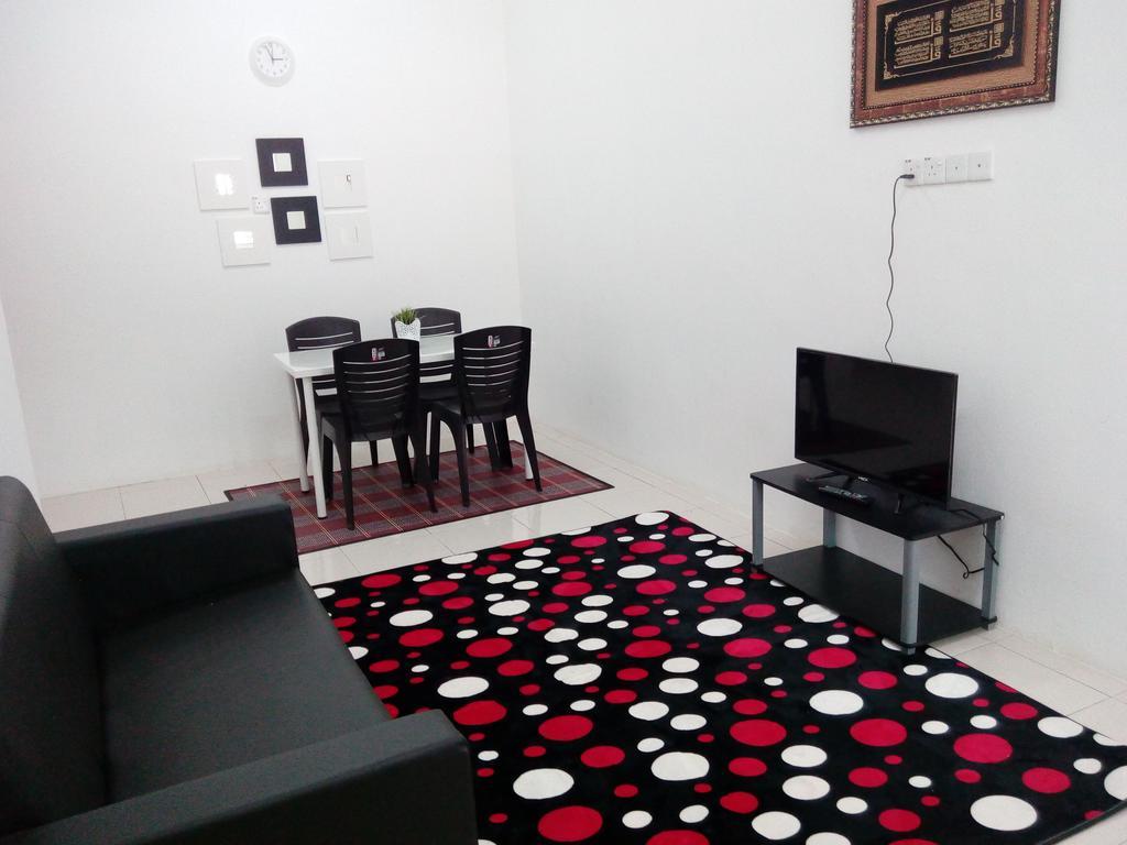 Lynn Homestay جيترا المظهر الخارجي الصورة